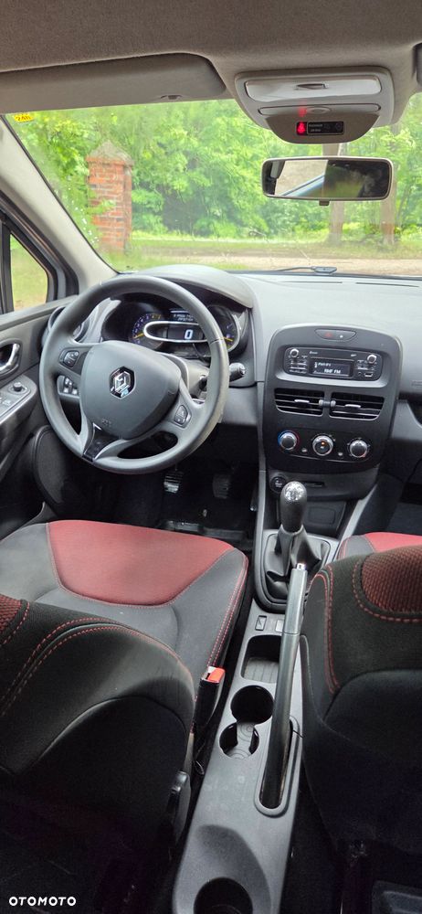 Renault Clio 1.2 16V Life - 15