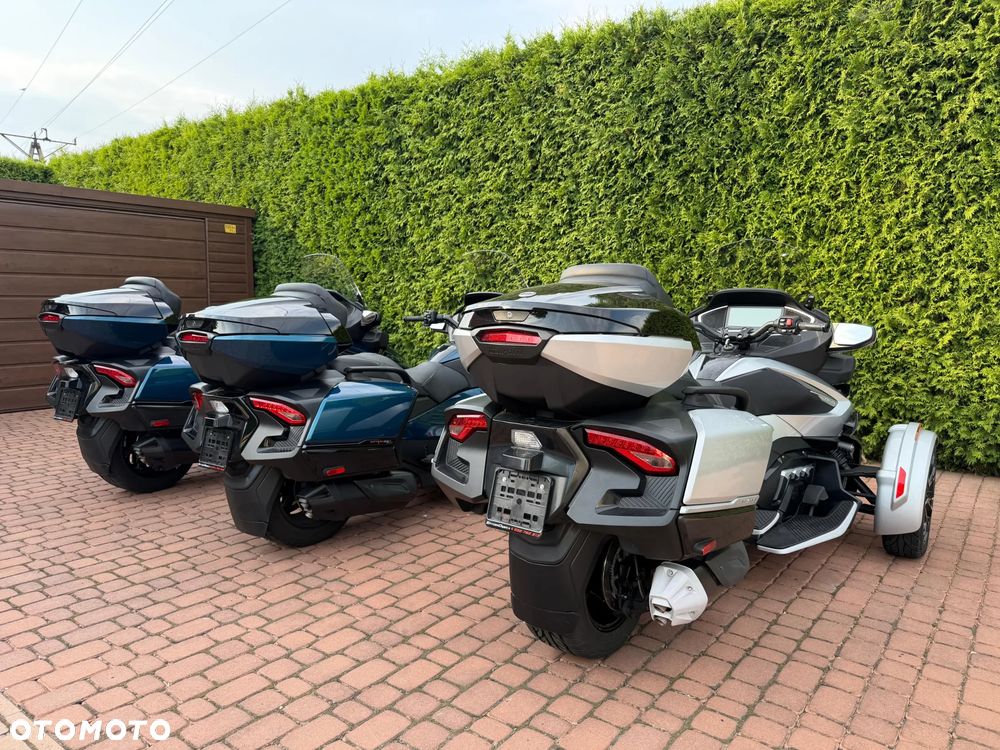 Can-Am Spyder - 9