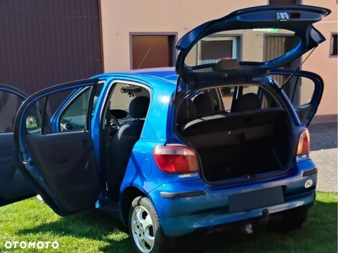 Toyota Yaris - 7