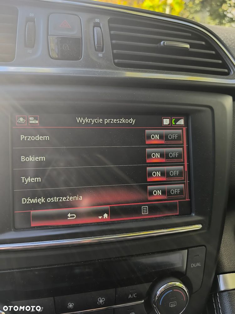 Renault Kadjar 1.6 dCi Energy Intens 4x4 - 24
