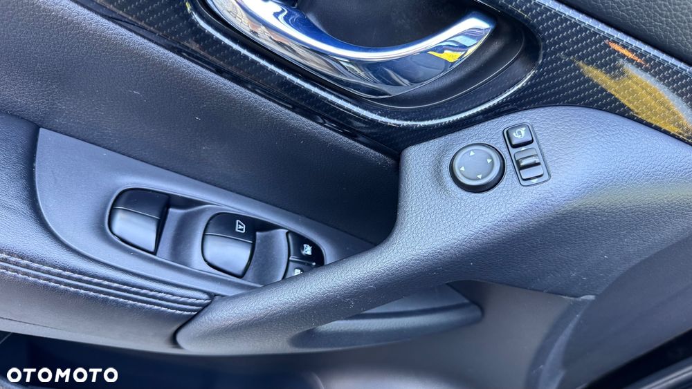 Nissan Qashqai - 35
