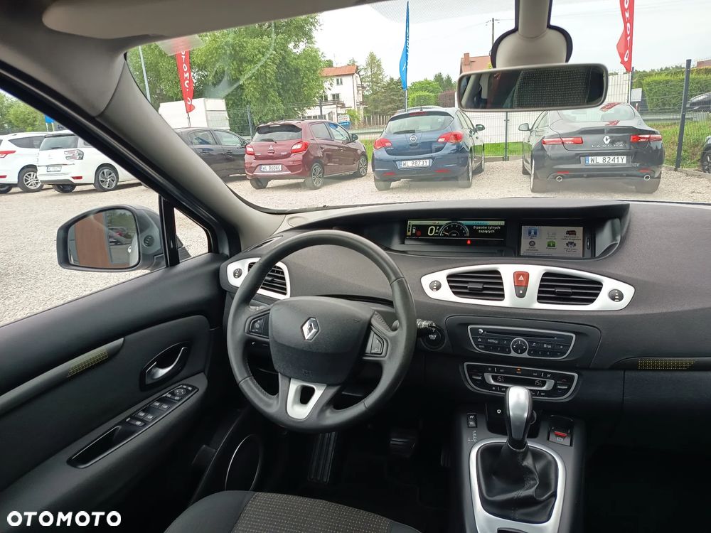 Renault Grand Scenic 2.0 16V 140 CVT Dynamique - 19