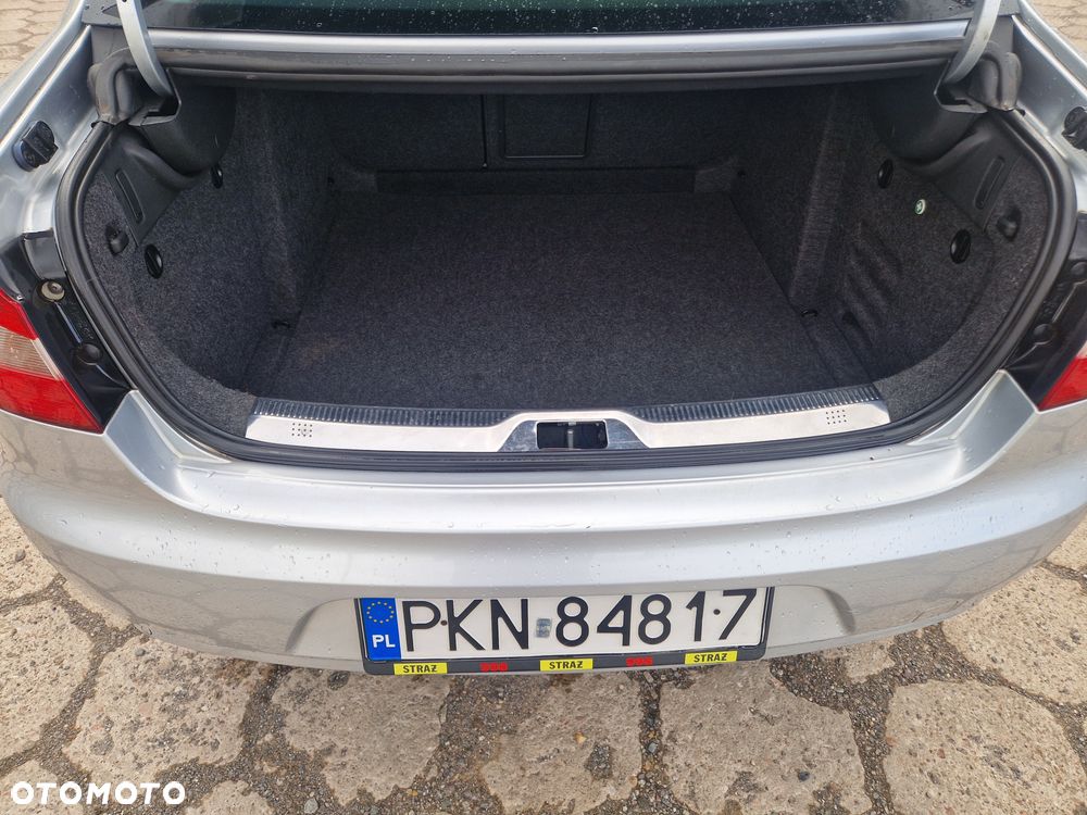 Skoda Superb 2.0 TDI Comfort DSG - 6