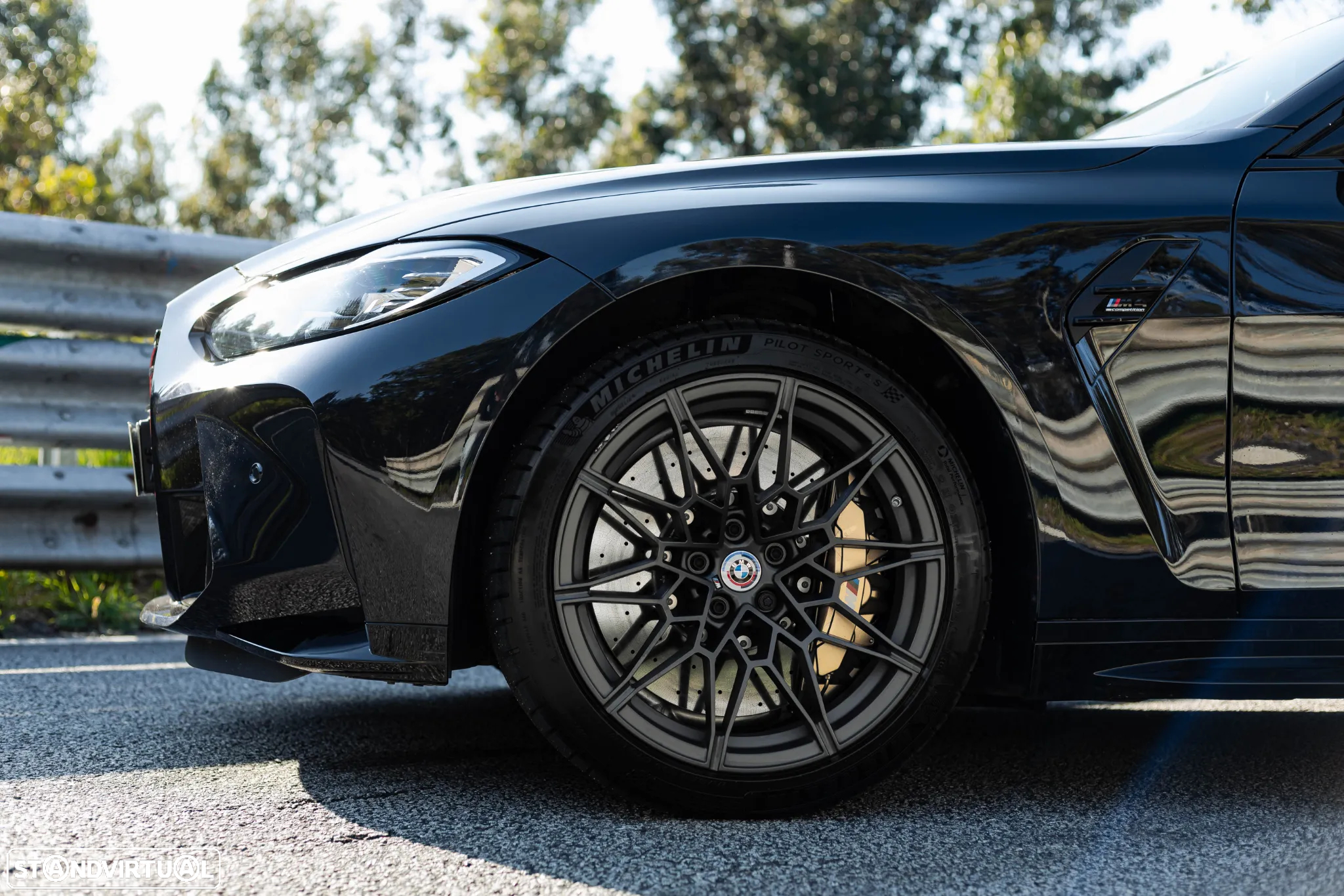 BMW M4 Competition Pack 50 anos M - 38