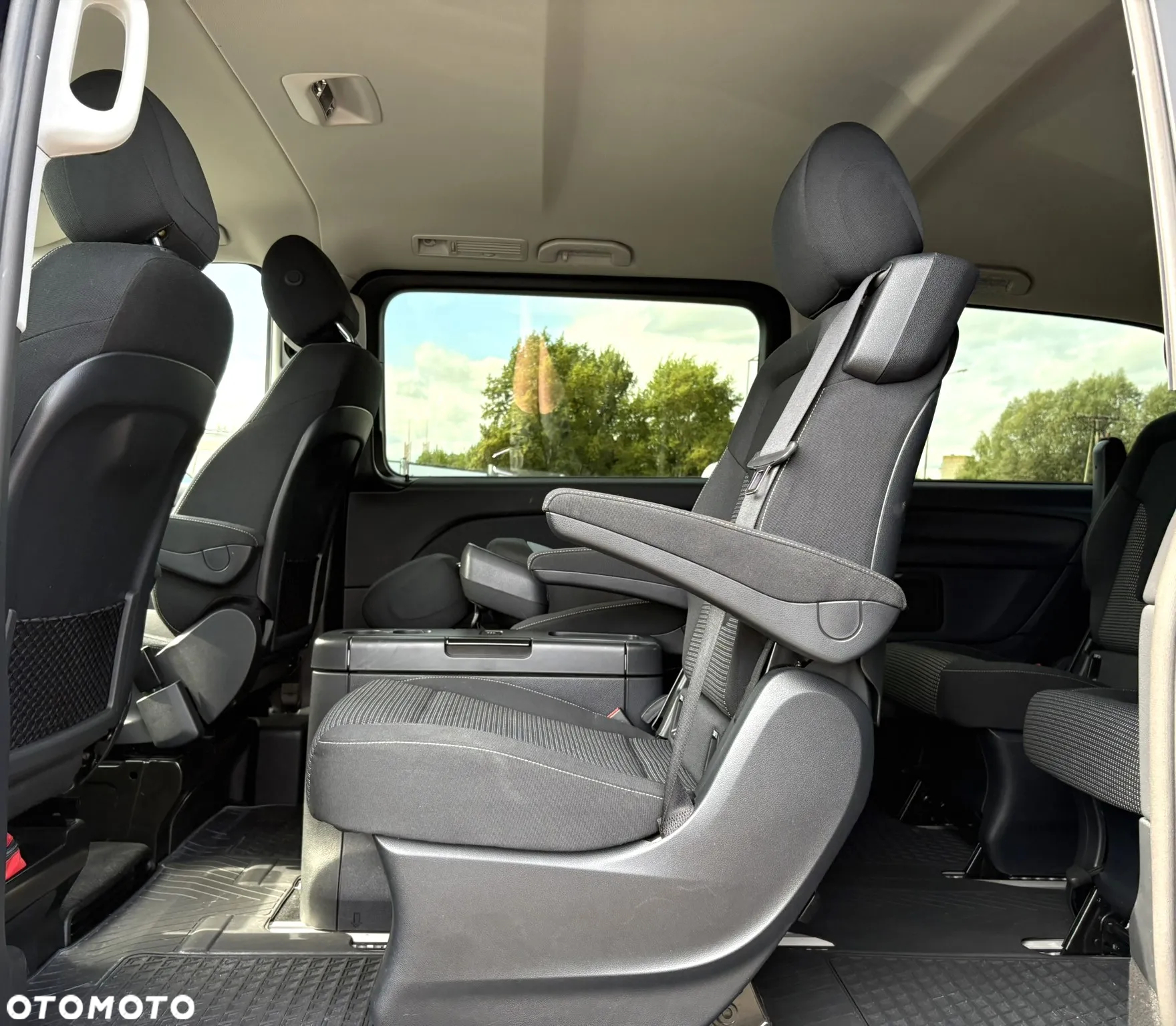 Mercedes-Benz Klasa V 250 d 9G-Tronic (d³ugi) - 23