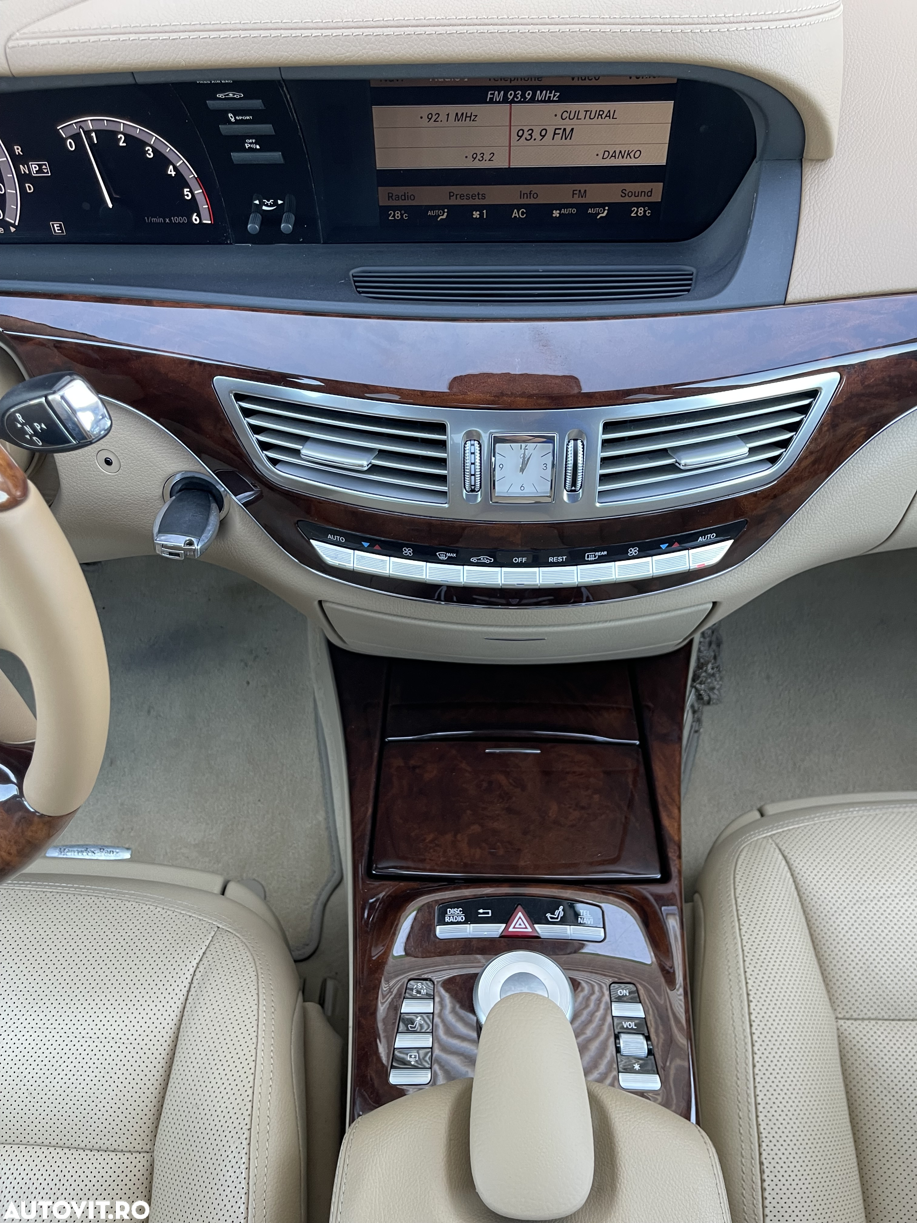 Mercedes-Benz S - 18