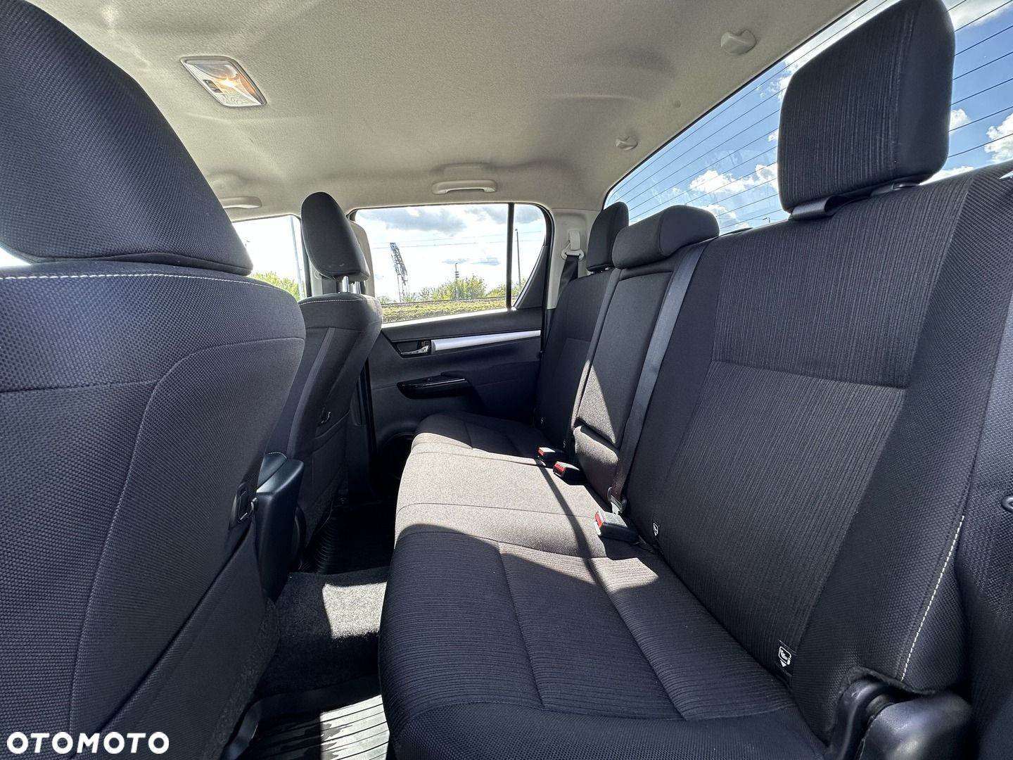 Toyota Hilux 2.8 D-4D Double Cab SR5 4x4 - 10