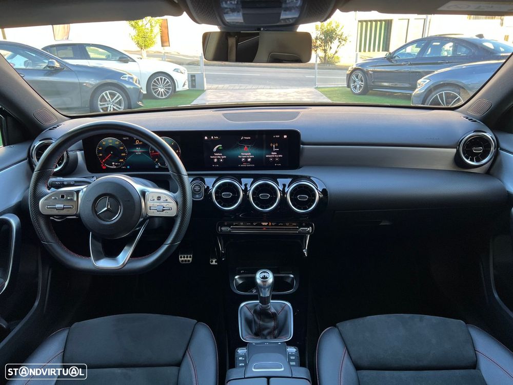 Mercedes-Benz A 180 d AMG Line - 16