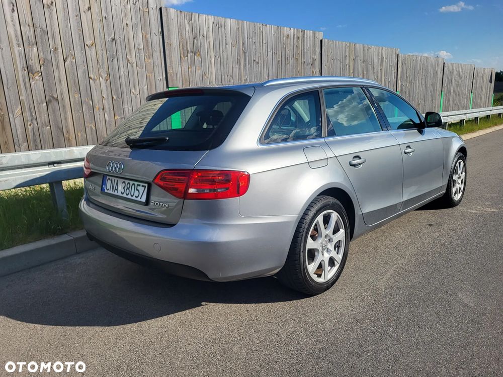 Audi A4 Avant 2.0 TDI DPF Ambiente - 3