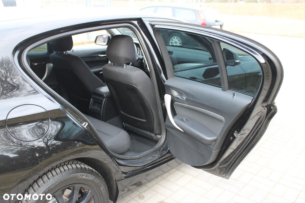 BMW Seria 1 - 26