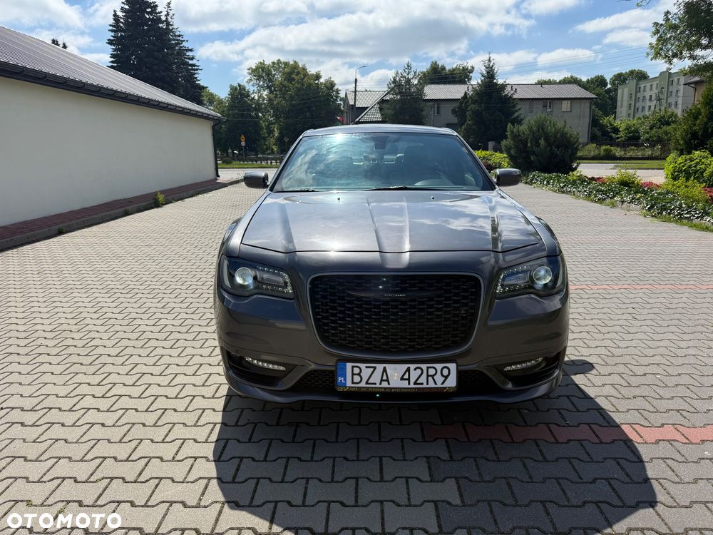 Chrysler 300s - 3