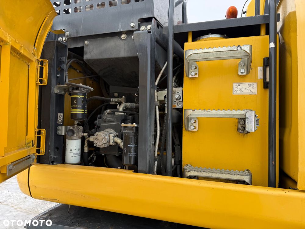 Komatsu PW 160-11 - 19