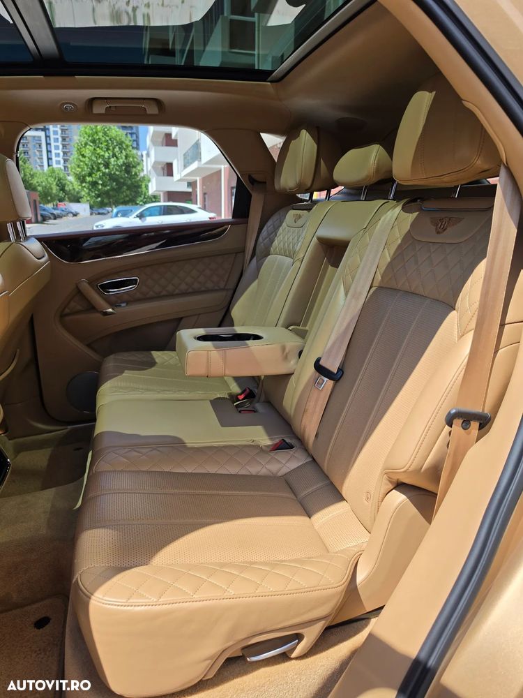 Bentley Bentayga - 16