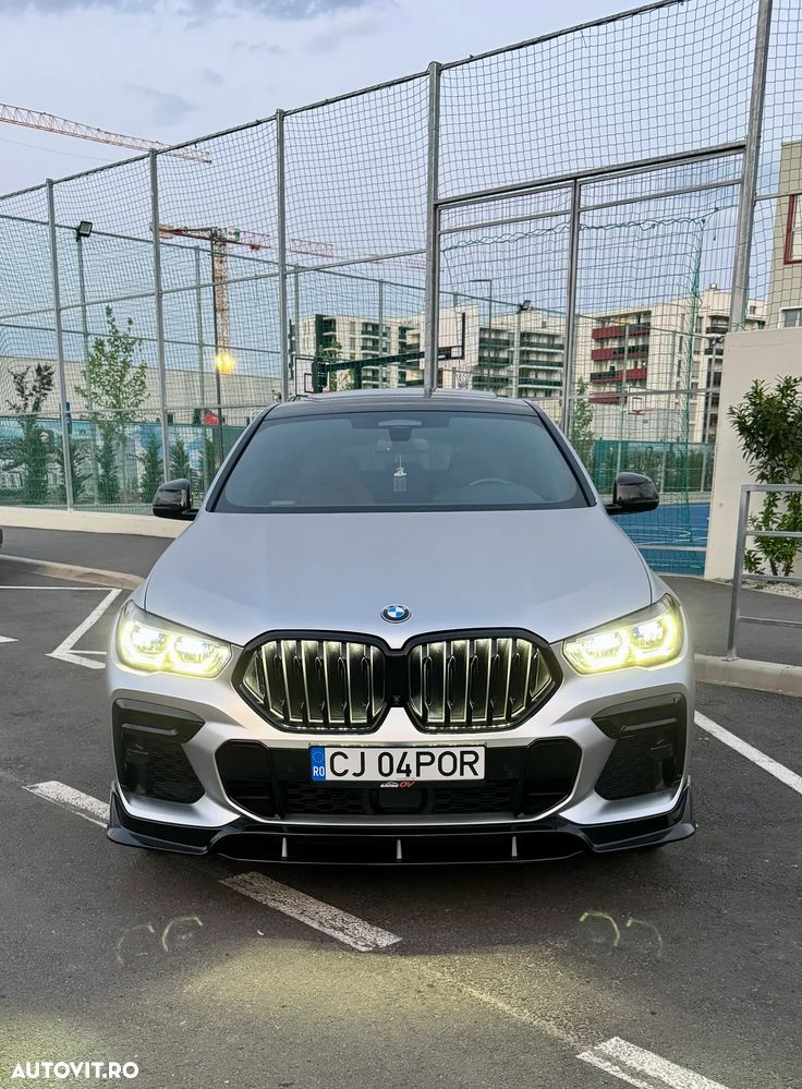 BMW X6 M M50i - 1