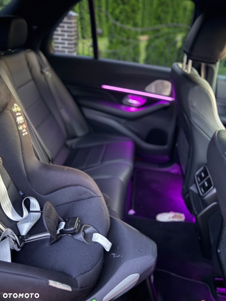 Mercedes-Benz GLE - 11