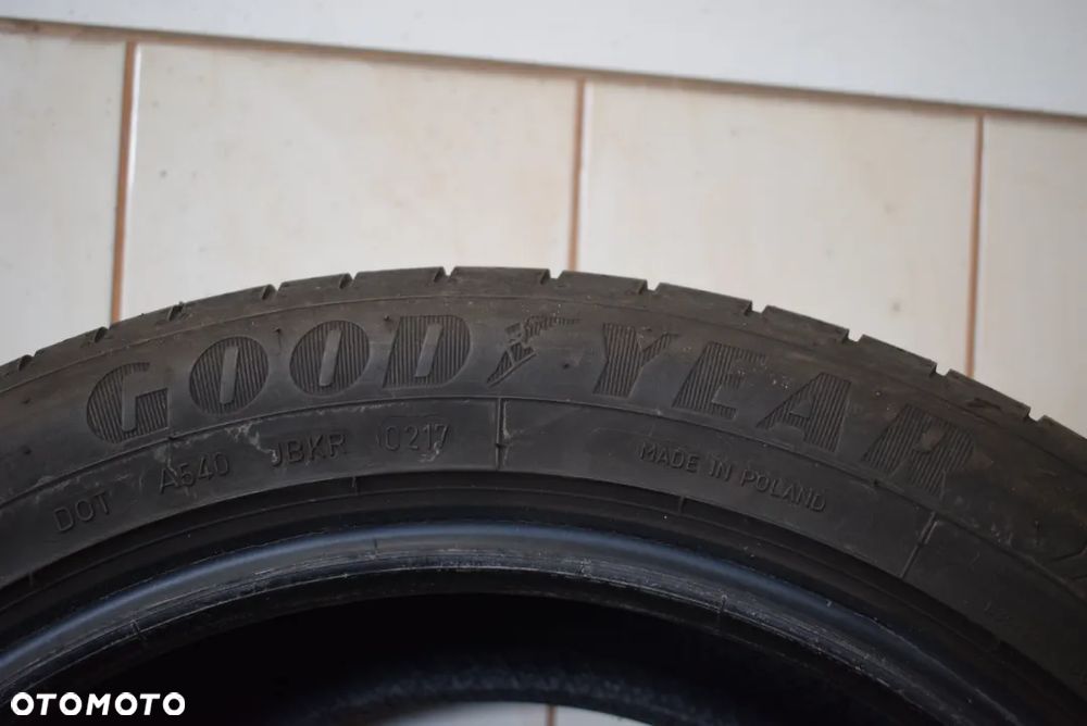 R17 225/50 Goodyear Efficient GRIP Performance Pojedyncza - 5