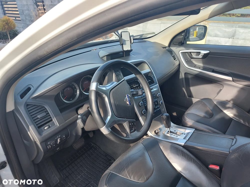 Volvo XC 60 T6 AWD Summum - 9