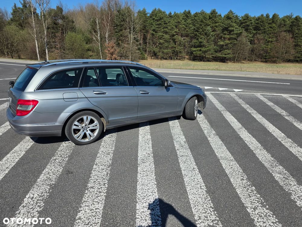 Mercedes-Benz Klasa C ver-220-cdi-avantgarde - 10