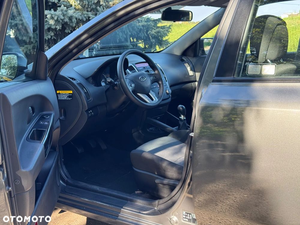 Kia Ceed 1.4 Comfort - 20
