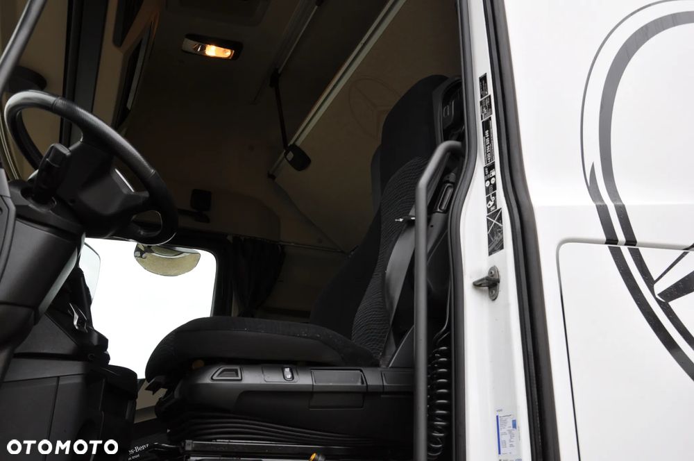 Mercedes-Benz Actros bez retardera - 23