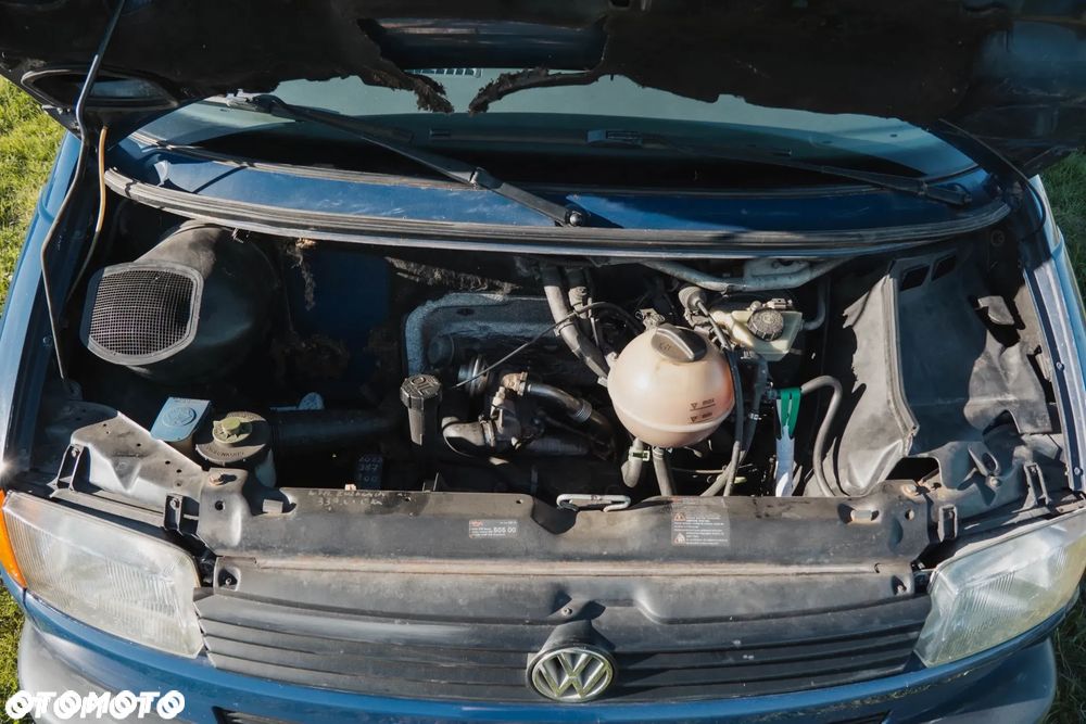 Volkswagen Transporter T4 - 32
