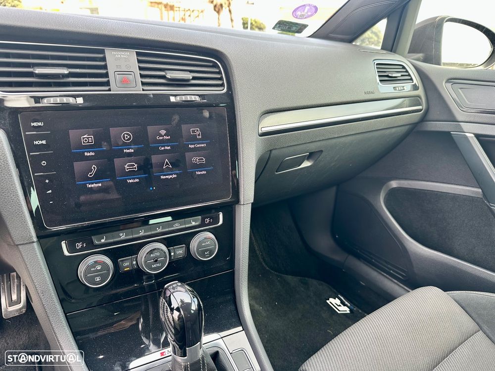 VW Golf 2.0 TSI R DSG - 18