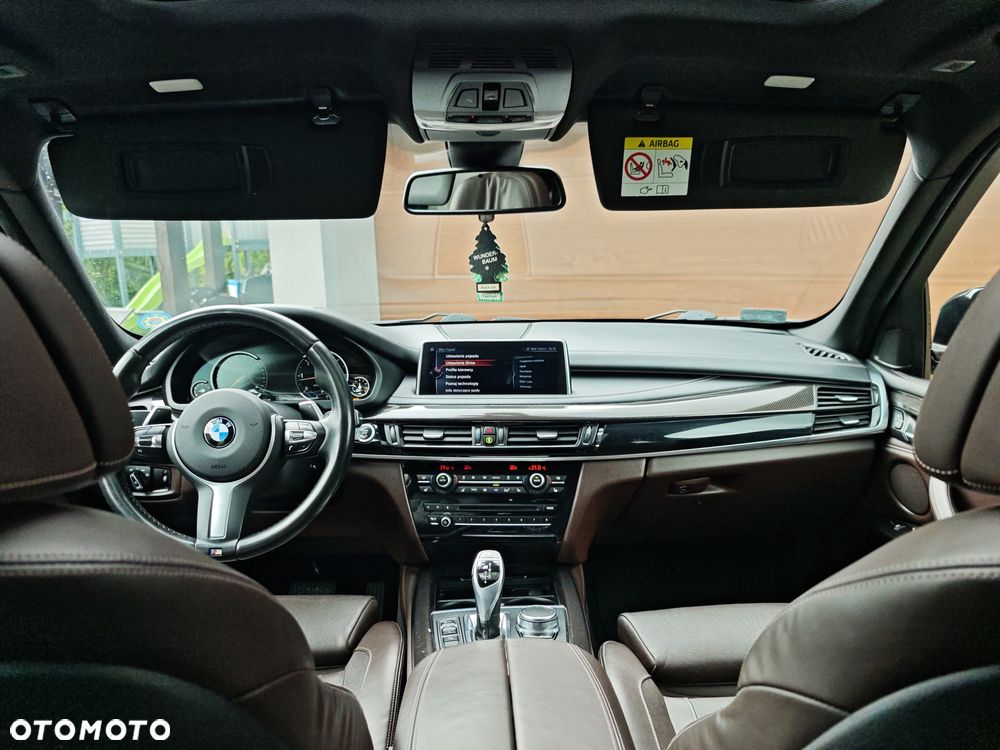 BMW X5 M M50d - 15