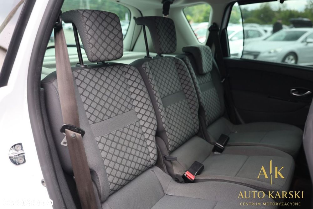 Renault Scenic - 38