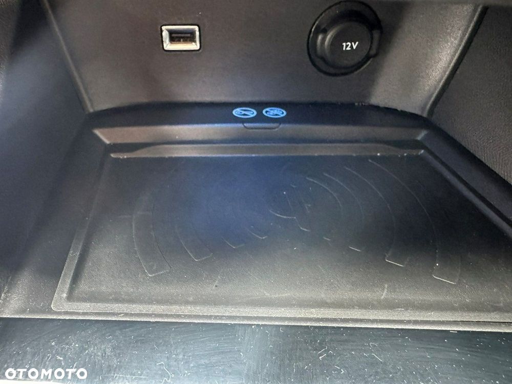 Peugeot 3008 - 15