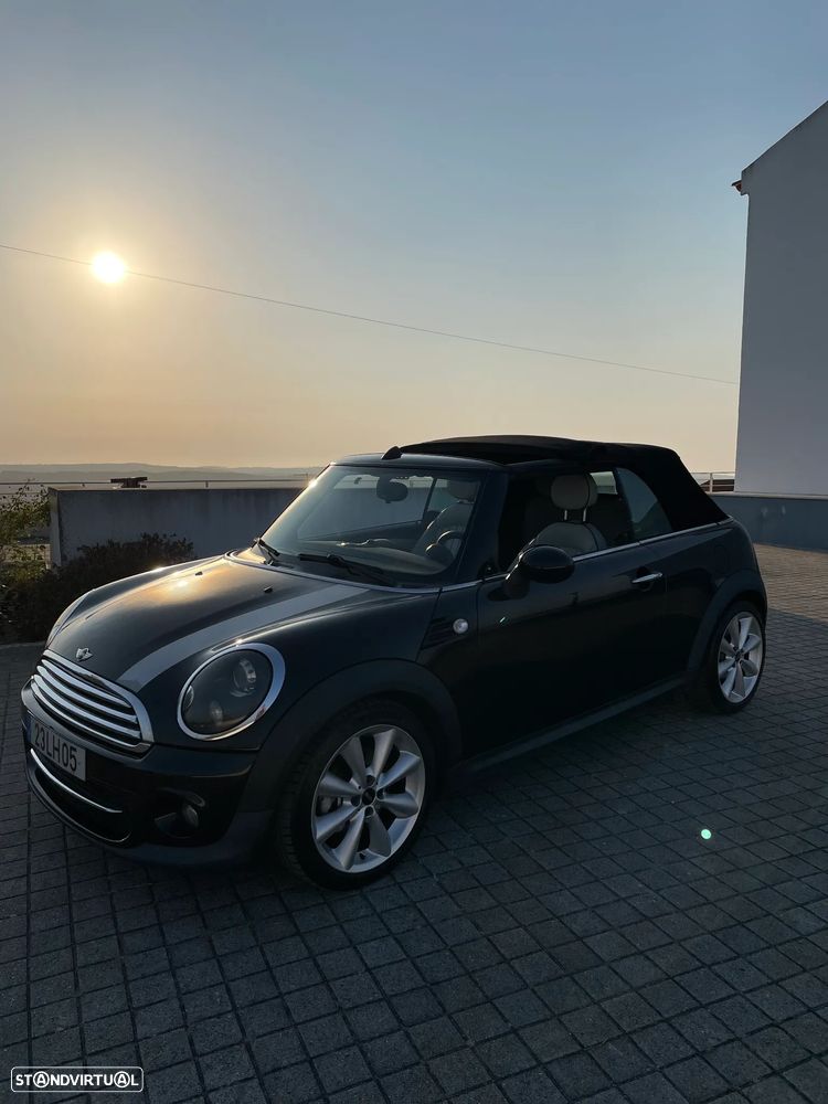 MINI Cabrio Cooper D - 13