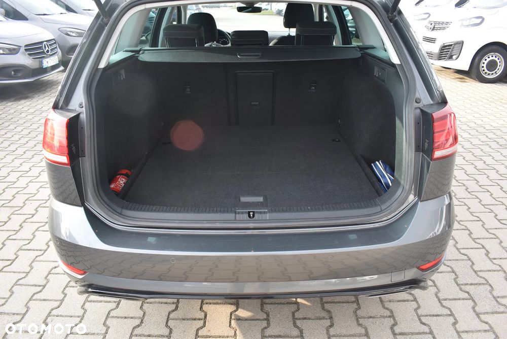 Volkswagen Golf VII 1.5 TSI BMT Evo Highline DSG - 14