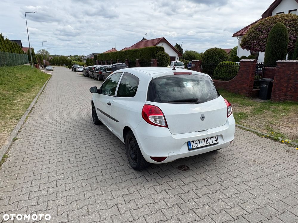 Renault Clio 1.5 dCi Tech Run - 6