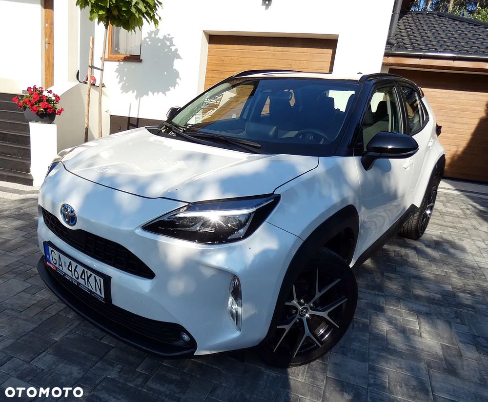 Toyota Yaris Cross Hybrid 1.5 Comfort 4x4 - 39