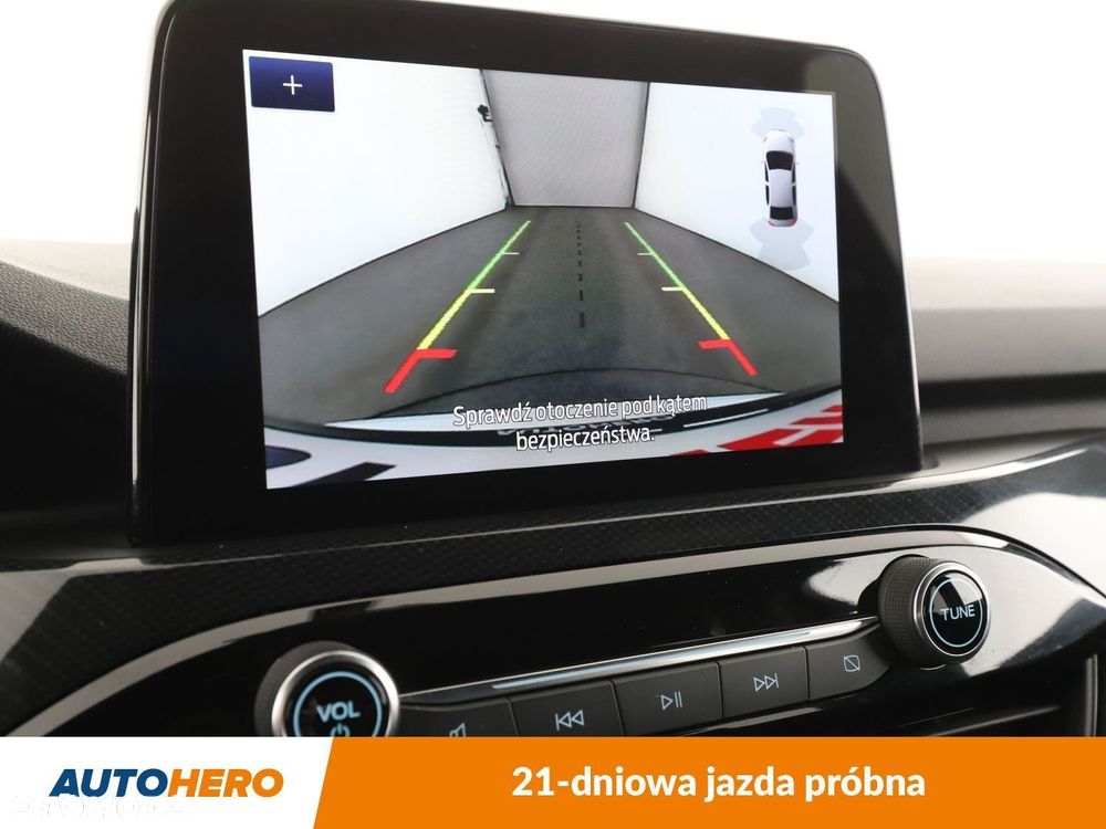 Ford Kuga - 22