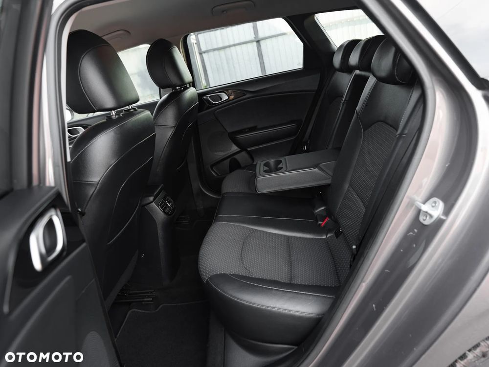 Kia Ceed 1.6 CRDi DCT Platinum Edition - 15
