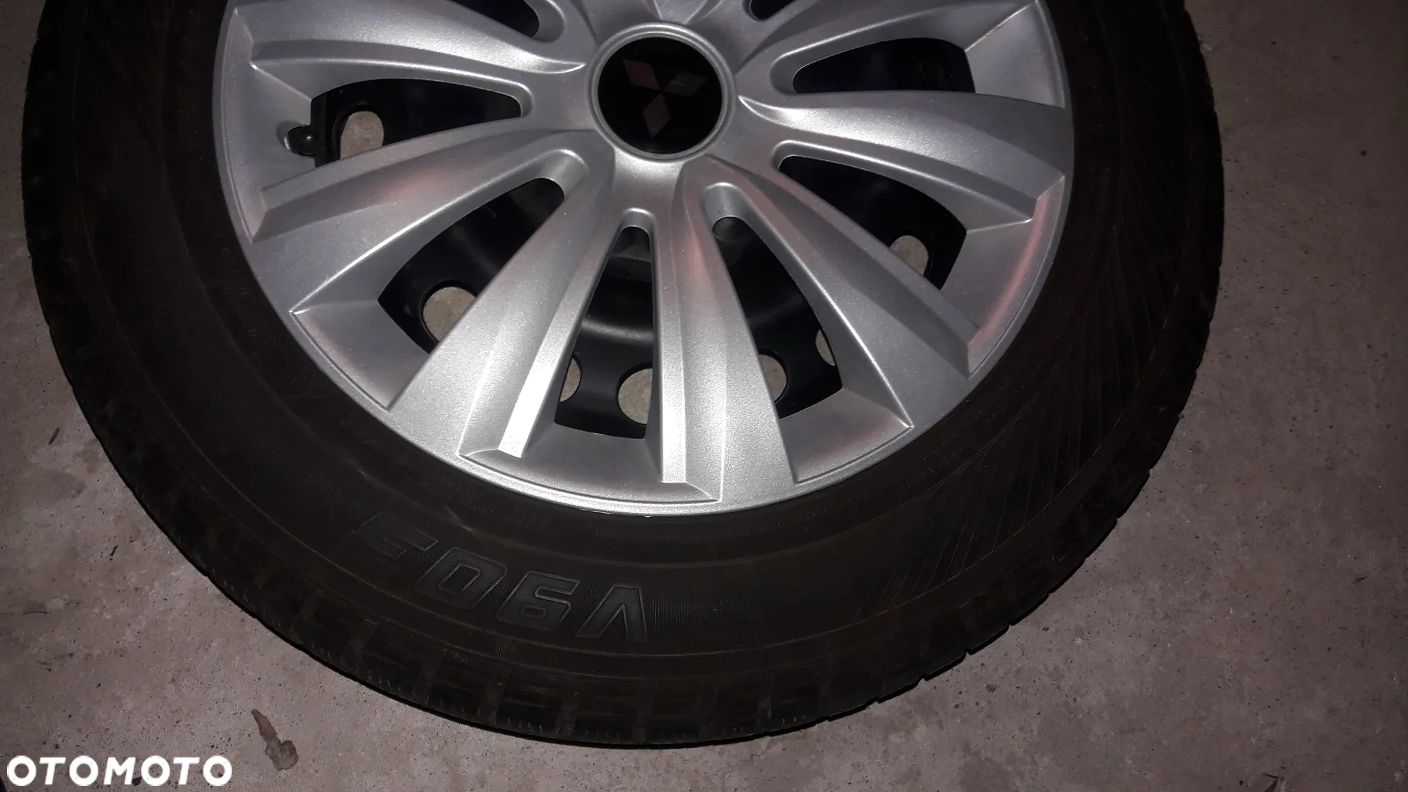 Mitsubishi Colt CZ3 1.3 Young Edition - 36