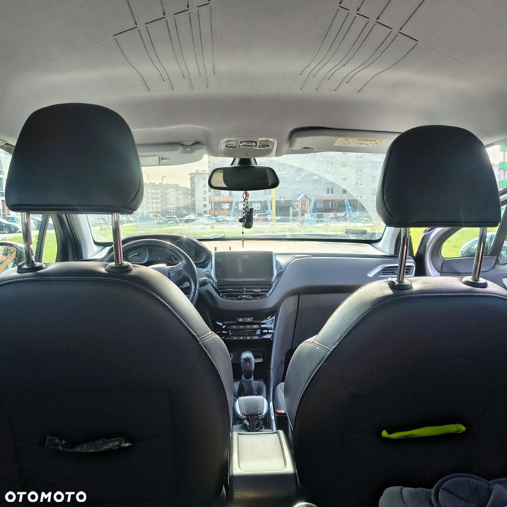 Peugeot 2008 1.6 VTi Allure - 11