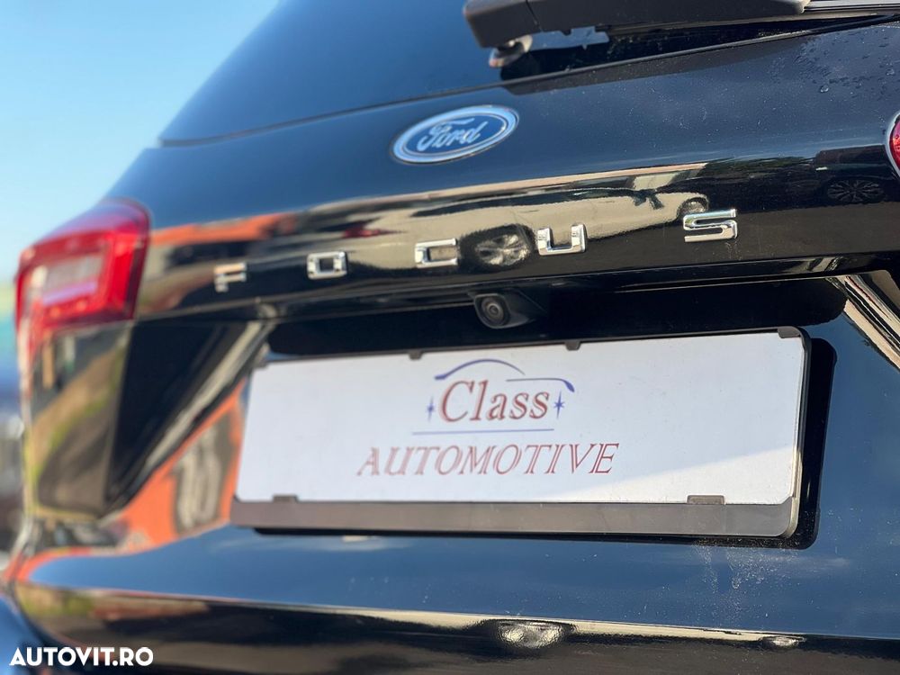Ford Focus 1.5 EcoBoost ST-Line - 29