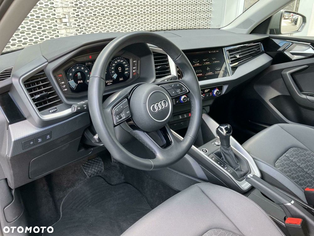 Audi A1 Sportback - 11