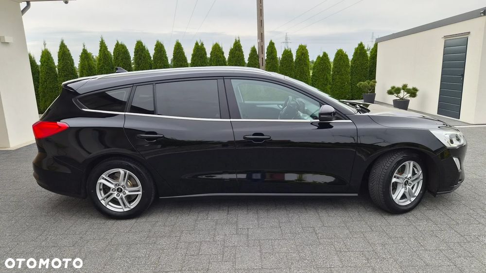 Ford Focus 1.5 EcoBlue Start-Stopp-System TITANIUM STYLE - 28