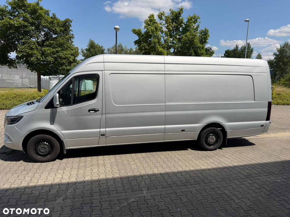 Mercedes-Benz Sprinter - 34