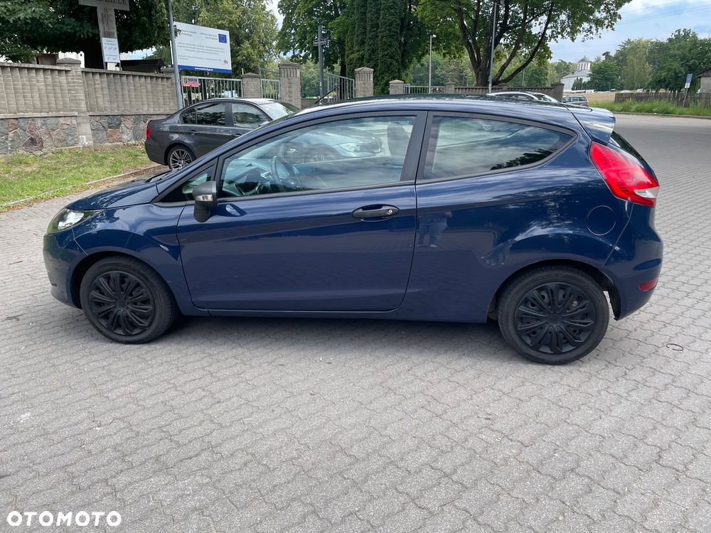 Ford Fiesta 1.25 Ambiente - 8