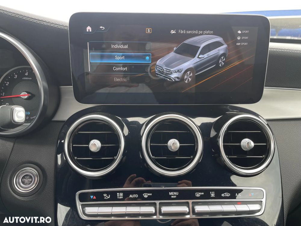 Mercedes-Benz GLC - 17