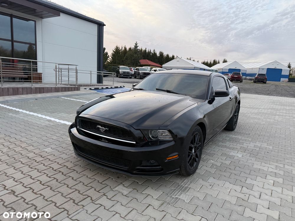Ford Mustang 3.7 V6 Premium - 1