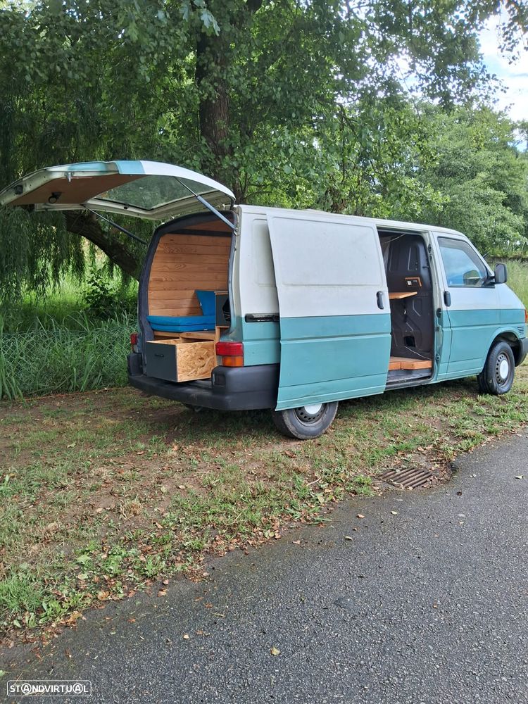 VW Transporter 2.4 D Kombi Duo - 6