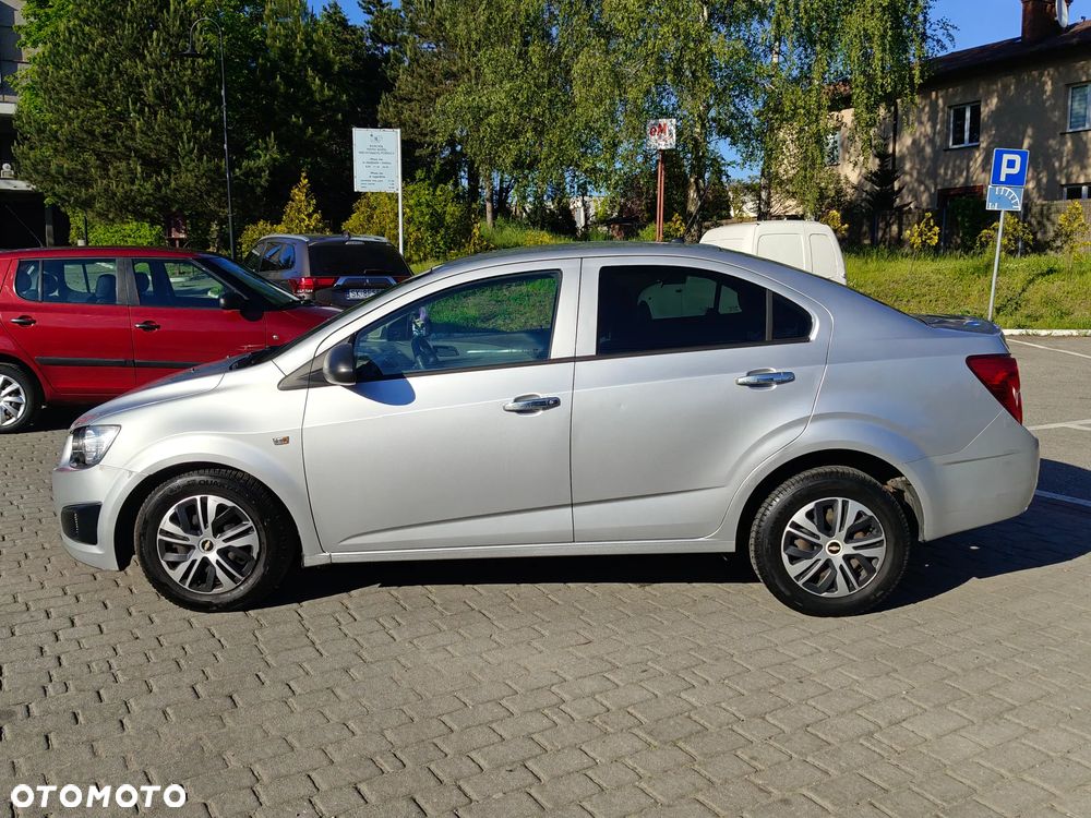 Chevrolet Aveo 1.2 LT+ - 14