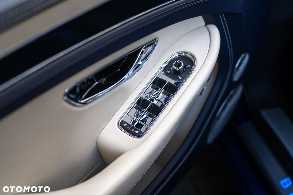 Bentley Continental GT - 29