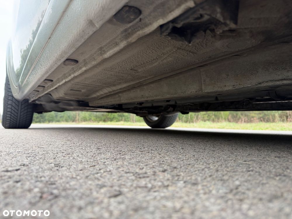 Alfa Romeo 159 1.9 JTDM 16V DPF Distinctive - 22