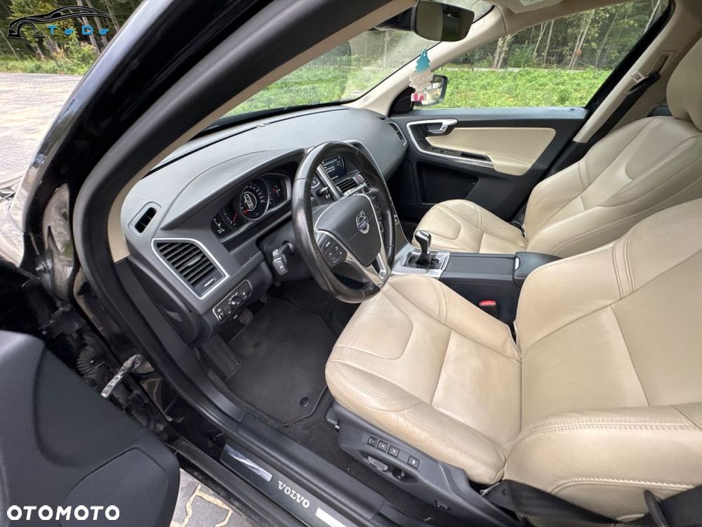 Volvo XC 60 D3 Momentum - 23