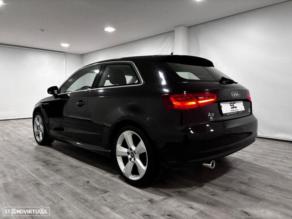 Audi A3 1.6 TDI S-line - 4
